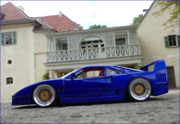 1:18 Ferrari F40 GTO + 3tlg.BBS Alu-Felgen + BBR Vitrine = UNIKAT